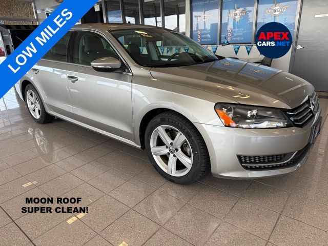 2012 Volkswagen Passat 2.5 SE
